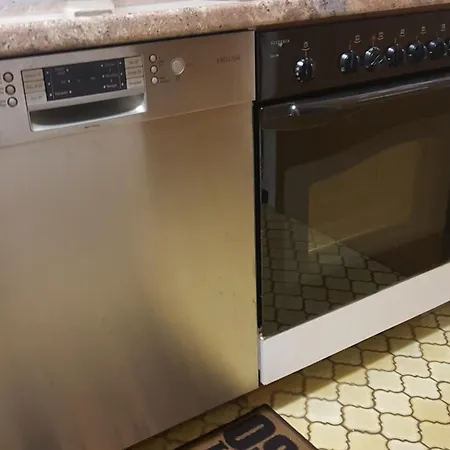 4 Zimmerwohnung 81m2 Naehe Stuttgart Airport Messe, Esslingen, Stadtbahn U7 Apartment
