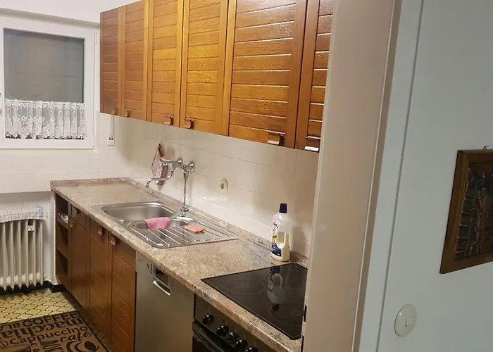 Апартаменты Fildorama 4-zimmerwohnung 81 M2 Naehe Stuttgart Airport Messe, Esslingen, Stadtbahn U7 *